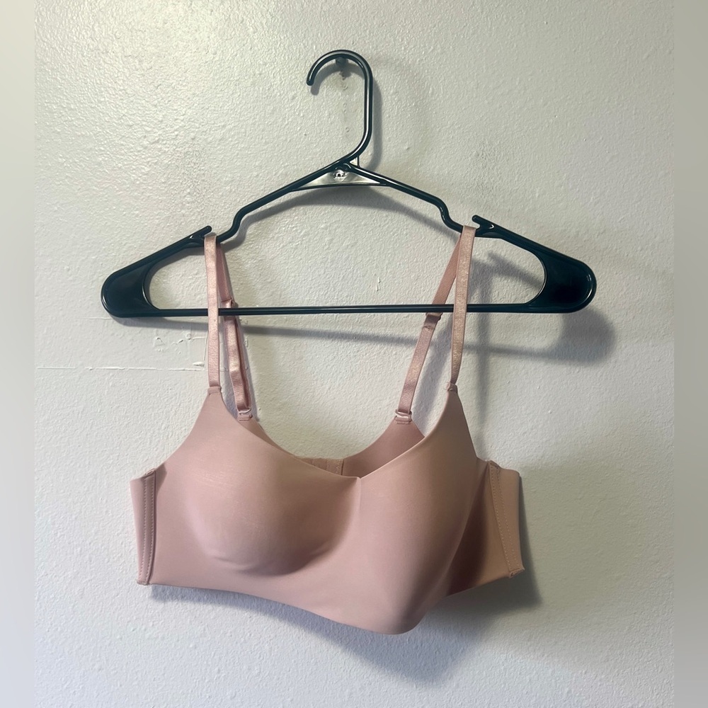 Steve Madden Pastel Rose Wireless Bralette Bra - 36C - Picture 4 of 9